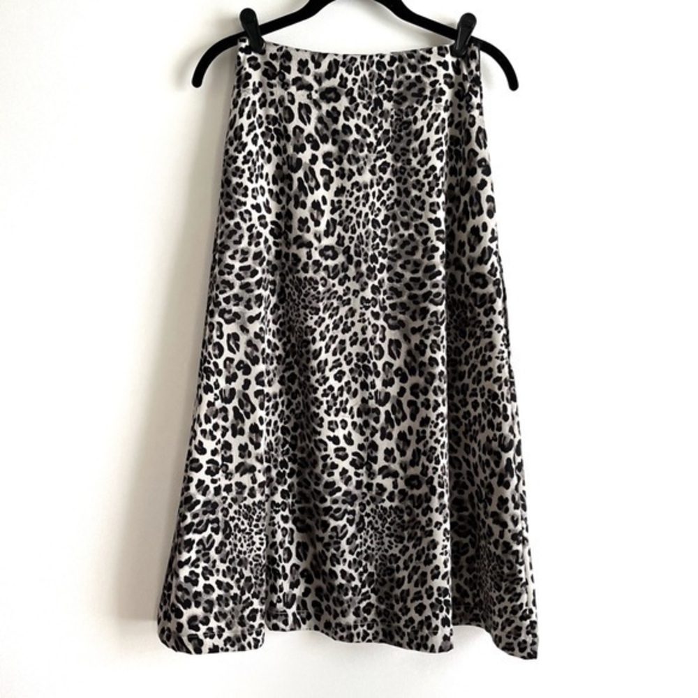 Davi&Dani High Waisted Leopard Print Midi Skirt Size Small
